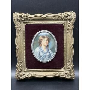 A CAMEO CREATIONS Victorian Portraits Innocence 7-1/2" x 6-3/4"
